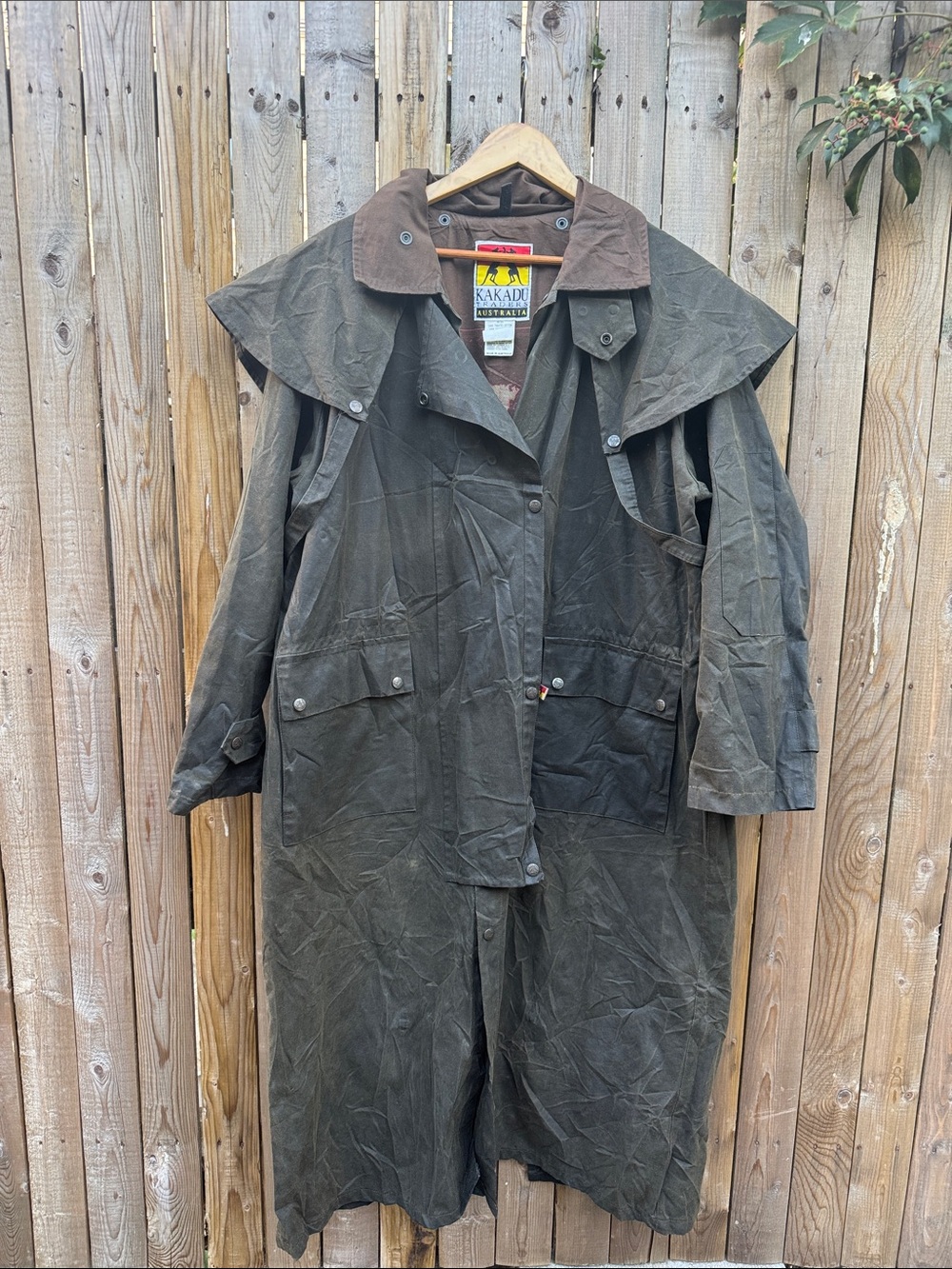 Kakadu Australia Men's Olive Waxed Cotton Trench Coat